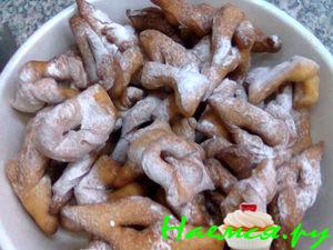 Хворост на молоке с яйцами