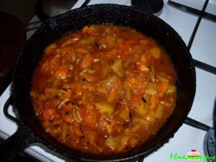 Рыба в овощном соусе