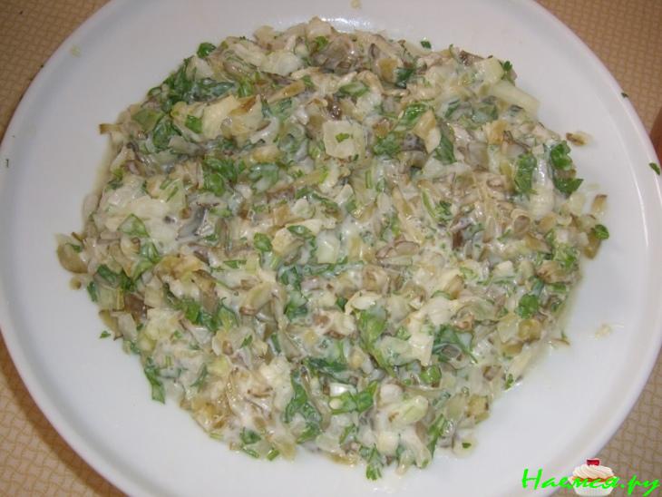 Корзиночки с огурцами, помидорами и сыром