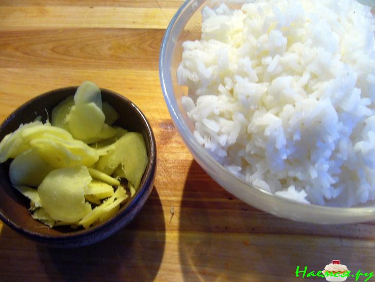 Морковно-имбирный суп-пюре "Солнце в тарелке" Морковно-имбирный суп-пюре "Солнце в тарелке"