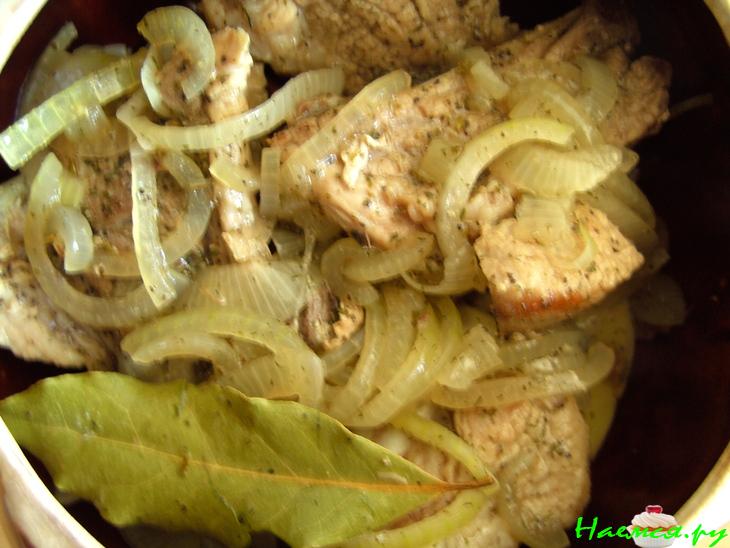 Ещё один Вариант Блюда в Горшочках "Для любителей свиных рёбрышек"