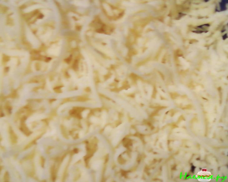 Сырные шарики в ореховой панировке