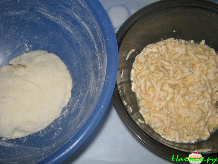 Пирог с начинкой из плавленных сырков