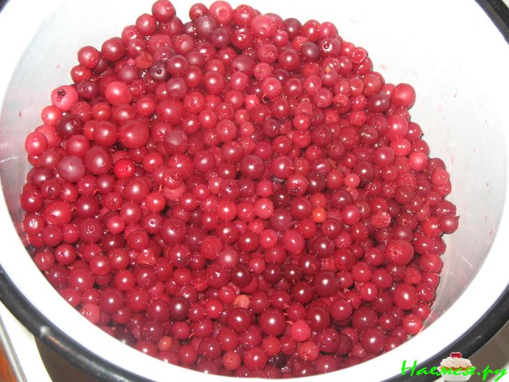 Брусничный пирог