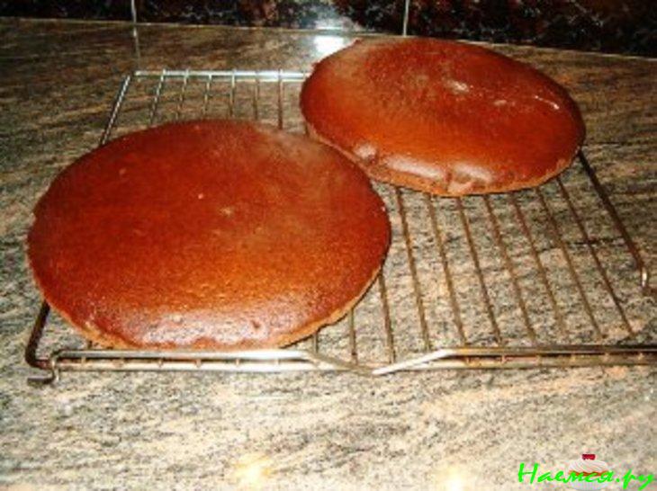 Торт праздничный "Сникерс"