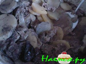 Мясо с картошкой в казане