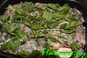 Курица с мятой