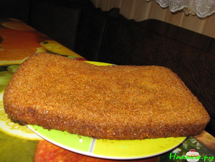 Манник с курагой и шоколадной глазурью