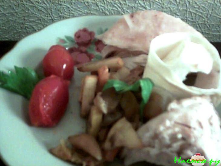 Курица с айвой, курагой и мандарином