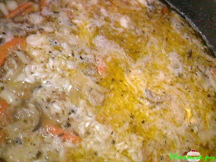 Рис с рыбой и грибами