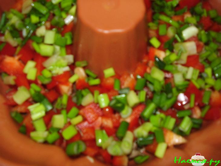 Пирог с куриной печенкой