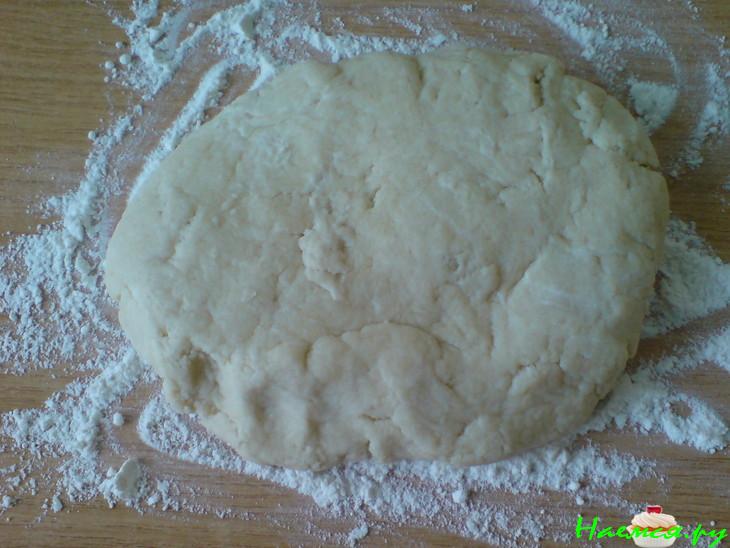 Абрикосовый пирог с творогом