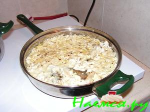 Рыба с цветной капустой в яично-майонезном соусе