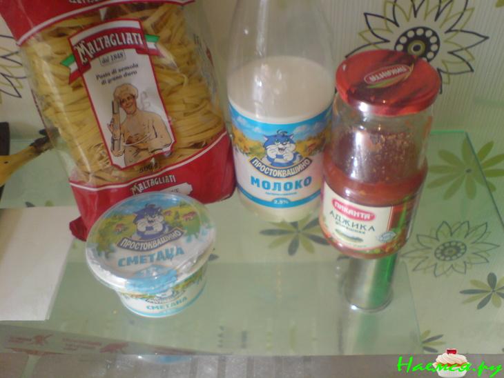 Гнезда из лапши с фаршем