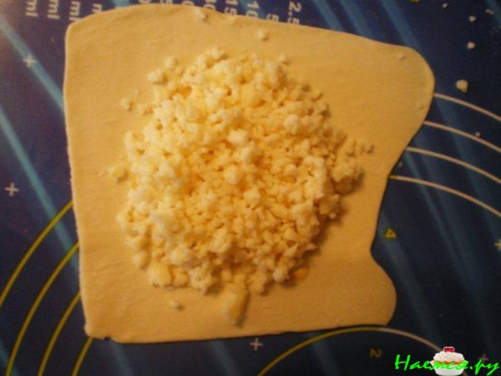 Горчично-сырные пирожки