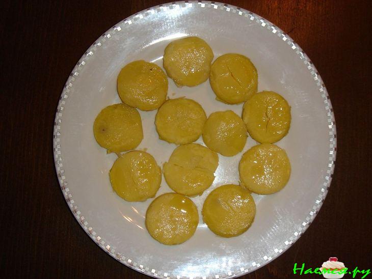 Сельдь под таматно-сметанным соусом