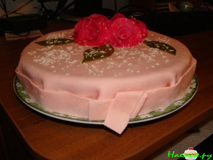 Торт с украшением из мастики (вариант) Торт с украшением из мастики (вариант)