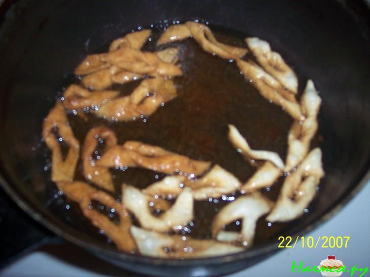 Хворост на коньяке Хворост на коньяке