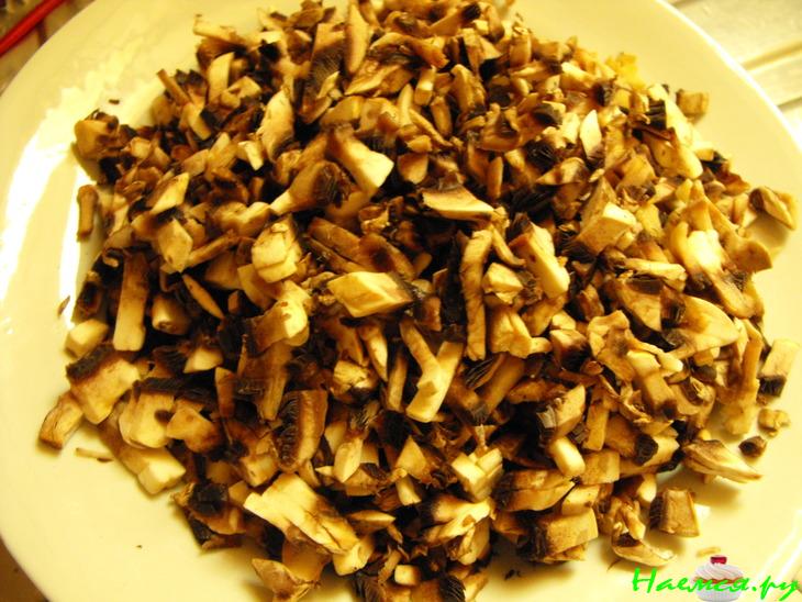 Корзинки с грибами