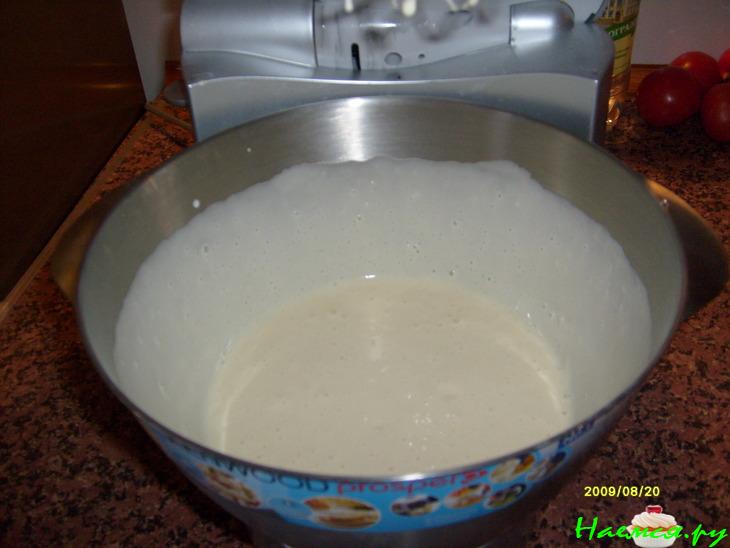 Быстрый пирог с капустой и свиной грудинкой