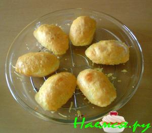 Картофель запечённый со сметаной и сыром