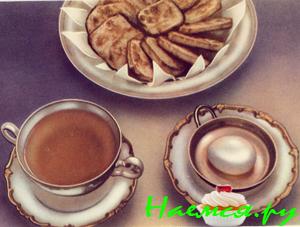 Бульон с яйцом и гренками