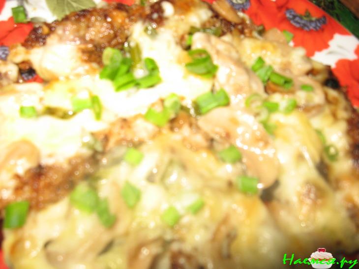 Горбуша с сыром и грибами