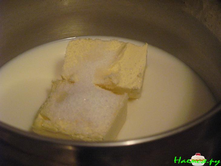 Заварные булочки с вишней