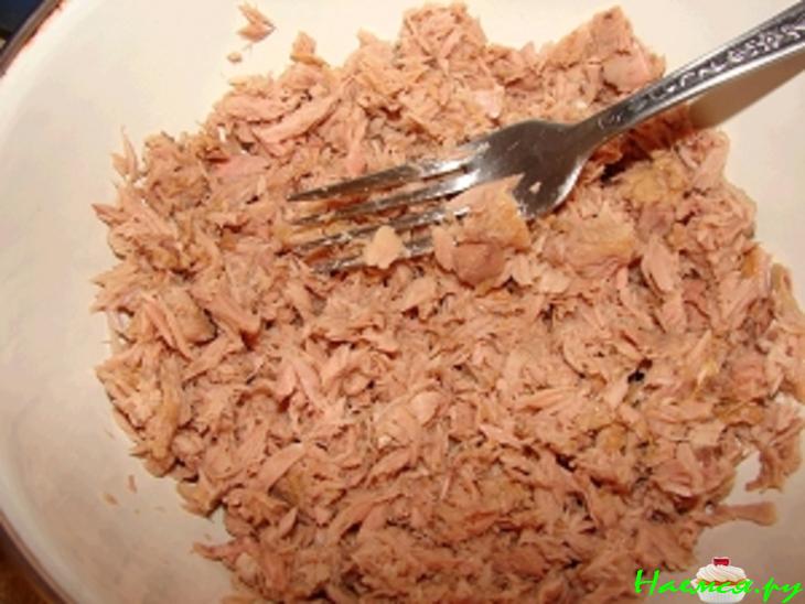 Закусочные пирожки с тунцом
