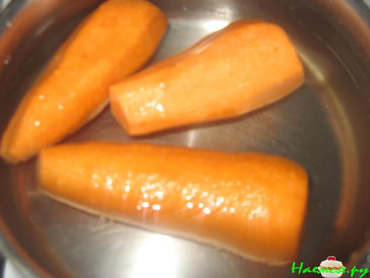 Морковь фаршированная мясом в кляре