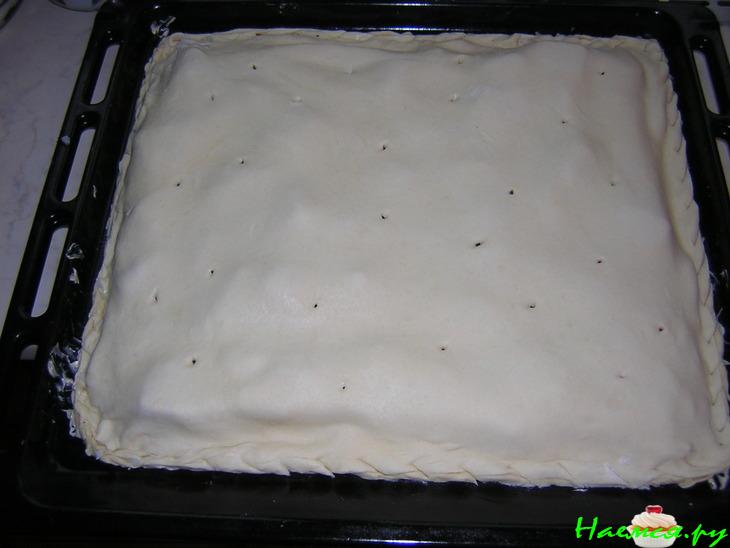 Слоеный пирог с семгой