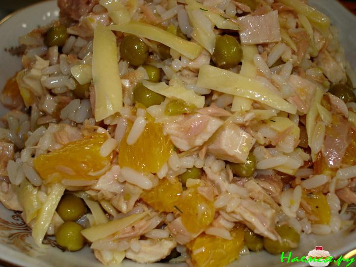 Салат по-итальянски из курицы с тунцом