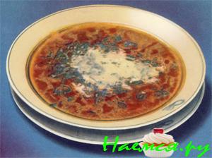 Бульон-борщок с острыми гренками