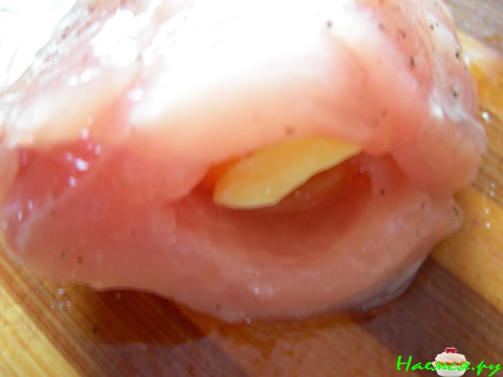 Праздничная куриная закуска с курагой Праздничная куриная закуска с курагой