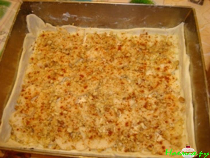 Пирог с грушей и сыром