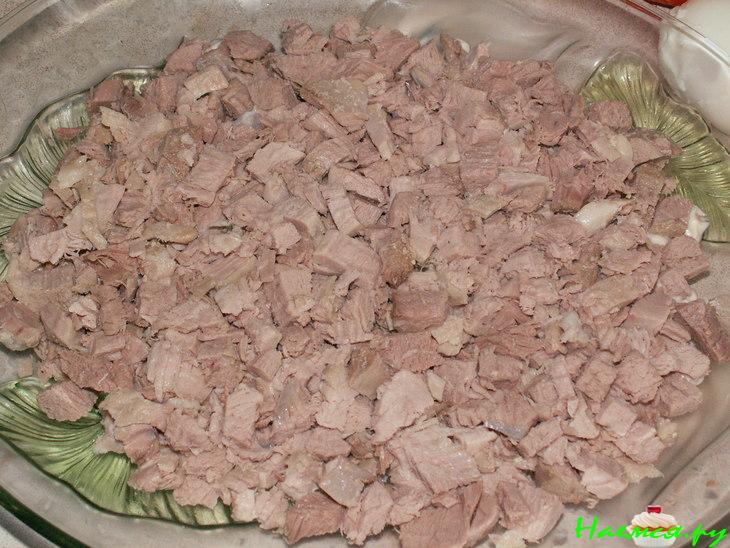 Салат "Сказка" с телячьей вырезкой и королевскими шампиньонами