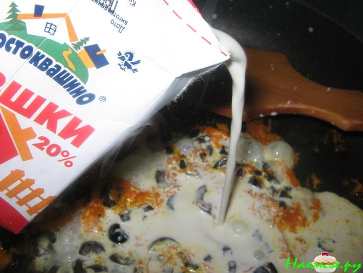 Рыба в горчичном соусе с маслинами