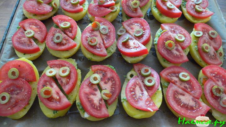 Картофельная пиццы с мацареллой