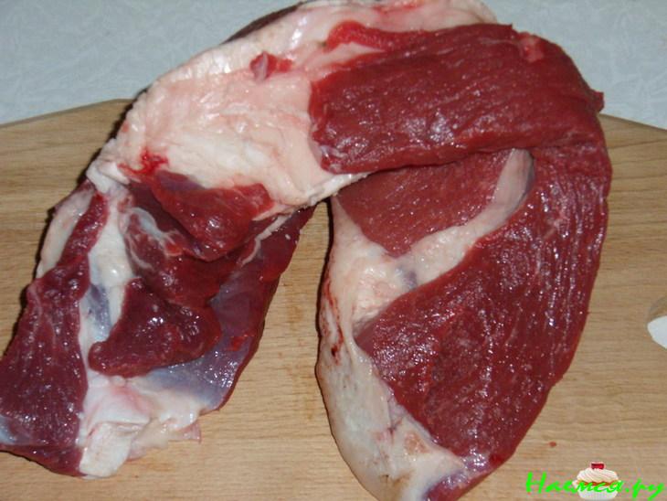 Говядина тушеная с укропом и сухим вином