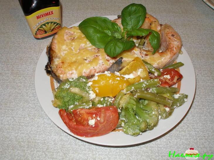 Семга с овощным гарниром сразу Семга с овощным гарниром сразу