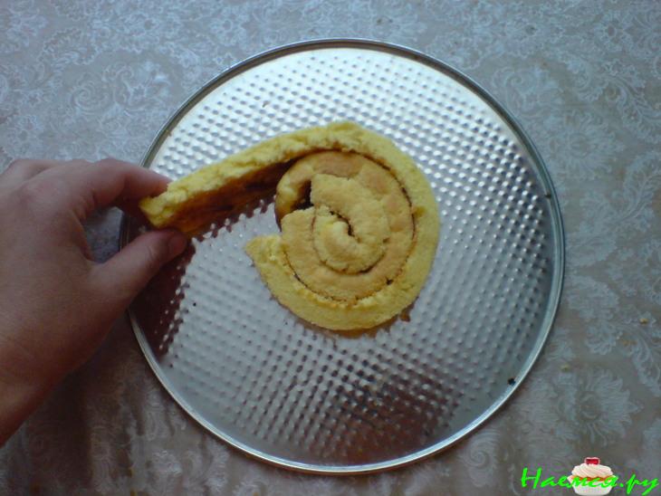 Персиковый бисквитный торт