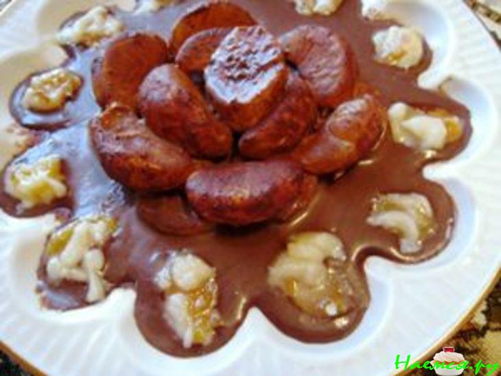 Фруктовый цветок в шоколаде