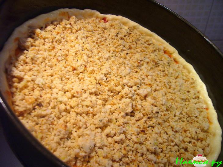 Пирог с курицей и сыром