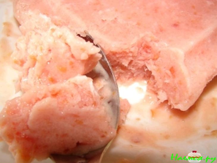 Нектарины с йогуртом а-ля мороженое