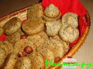 Печенье с фундуком и маком