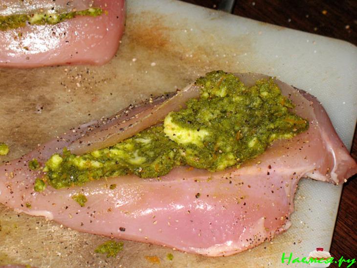 Куриная грудка с фисташковой начинкой