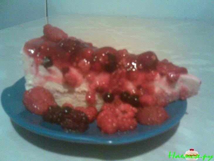 Творожный торт с ягодами