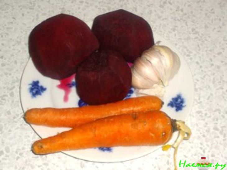 Постный борщ с черносливом