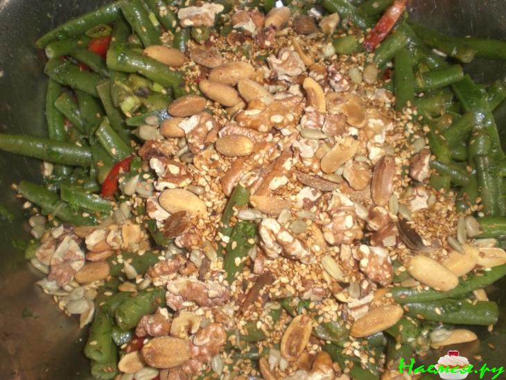 Салат из зелёной стручковой фасоли