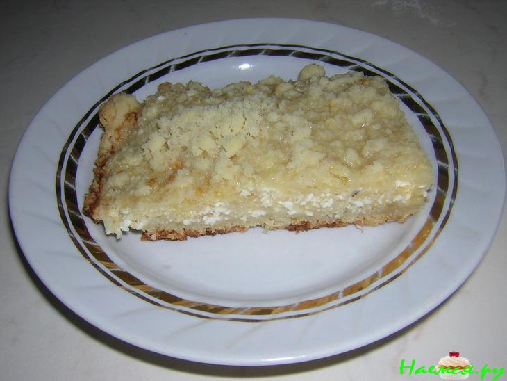 Пирог с творогом и бананами